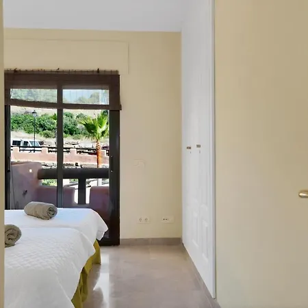 Ocean View En La Duquesa Golf - Coto Real 321 Apartment *